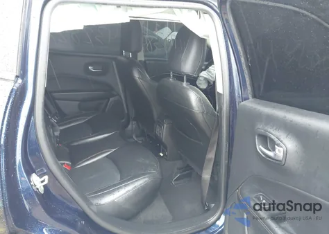 2020 Jeep Compass Limited 4X4 z USA, uszkodzony, nr VIN 3C4NJDCB7LT178471